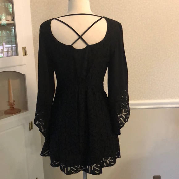MINKPINK lace dress - Picture 5 of 6